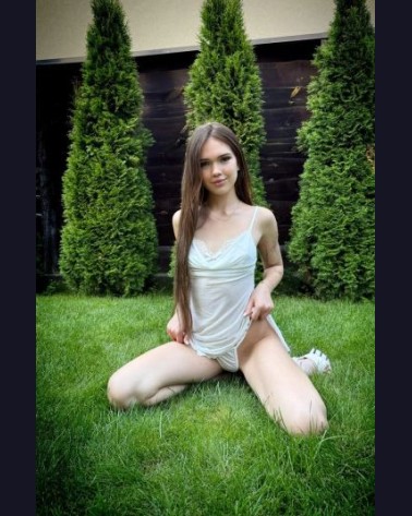 Ангелина, вік 18 років